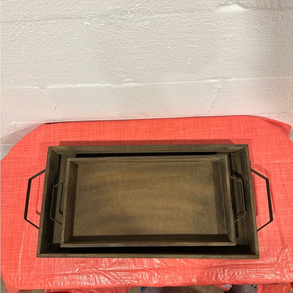 Set of 2 Rustic wooden and metal trays - Picture 4 of 8